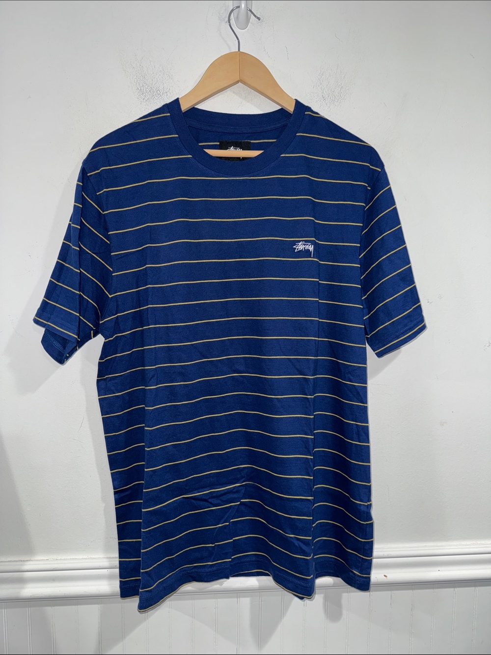 Stussy striped shirt men’s Large soft cotton navy blue yellow shirt sleeve